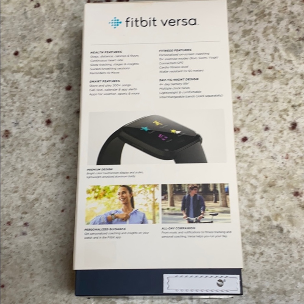 Fitbit Versa - image 3